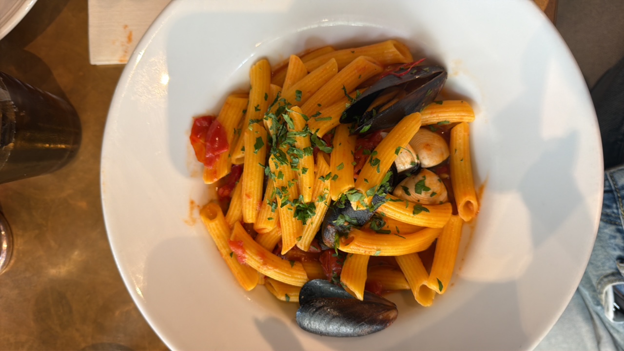 Spaghetti allo Scoglio at La Tua Pasta — photo from a diner