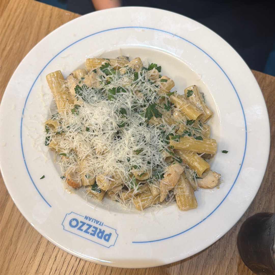 Chicken, Mushroom & Garlic at Prezzo — photo from a diner