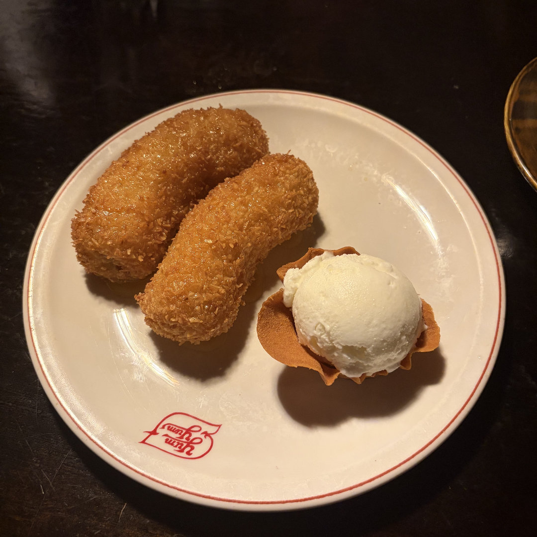Banana Fritter at Yum Yum — photo from a diner